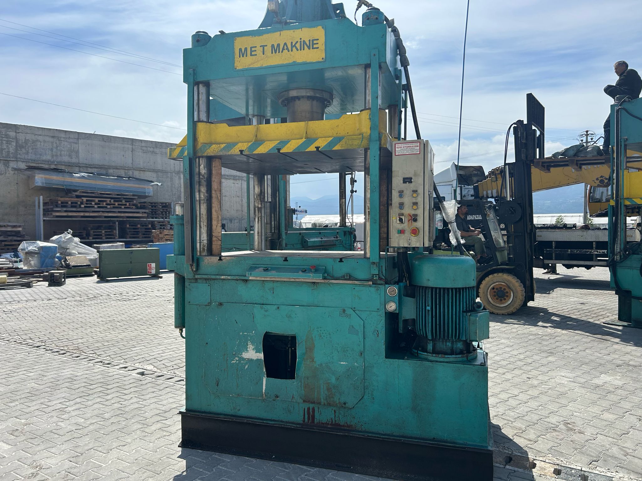 200 Ton Çift Tesir Hidrolik Pres KB5132