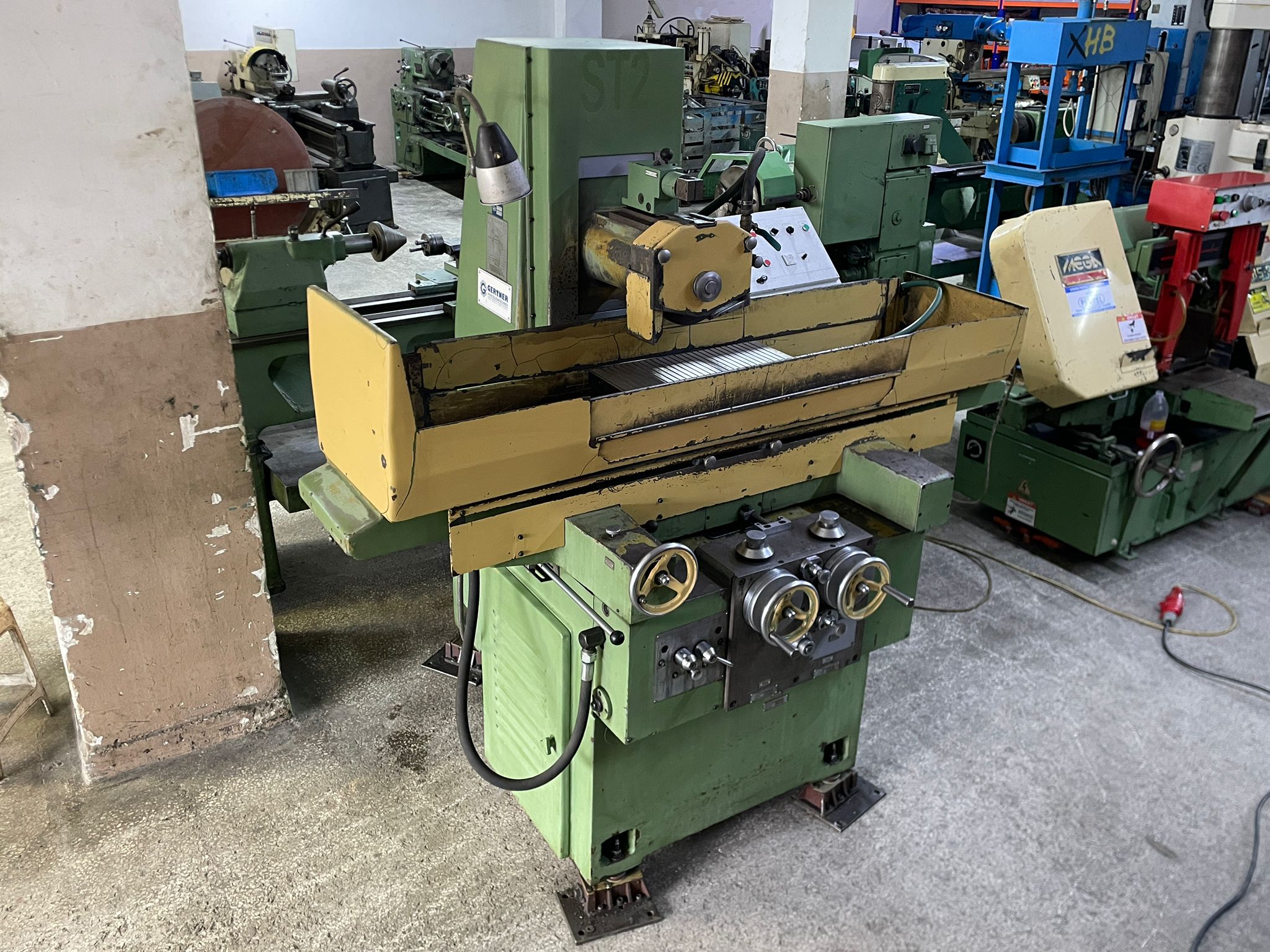 GERTNER 200X600 SATIH TAŞLAMA TEZGAHI 