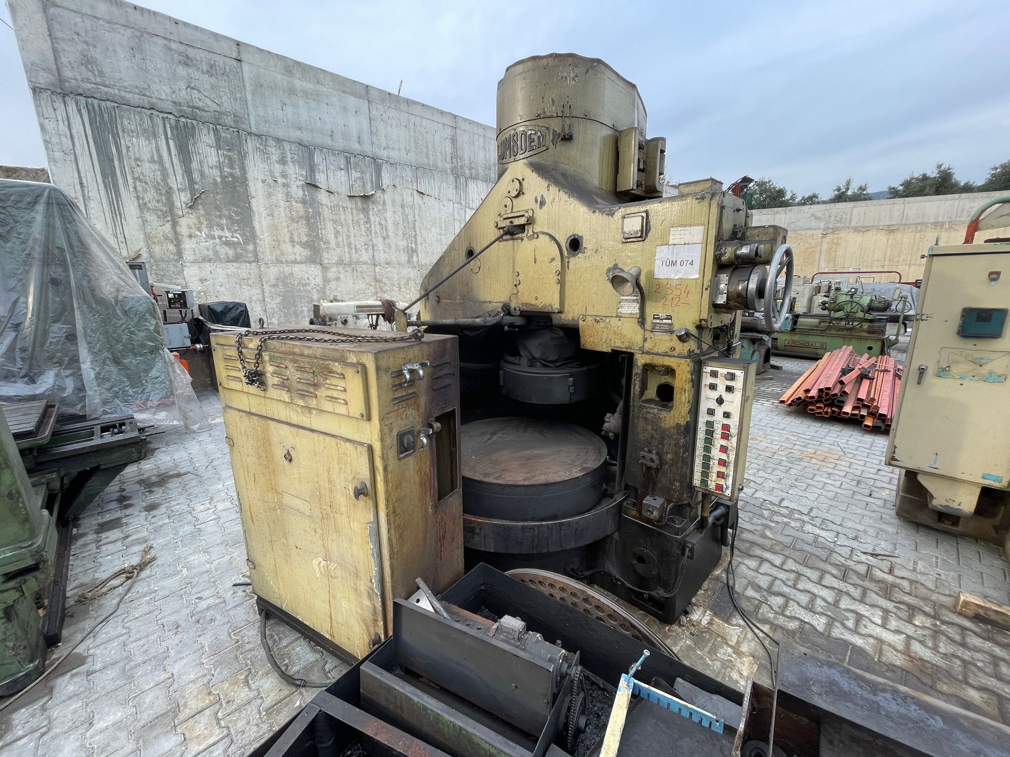 Döner tabla çanak taşlama tezgahı 