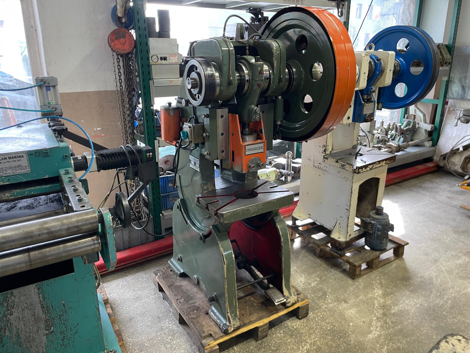 Eksantrik 20 Ton pres  