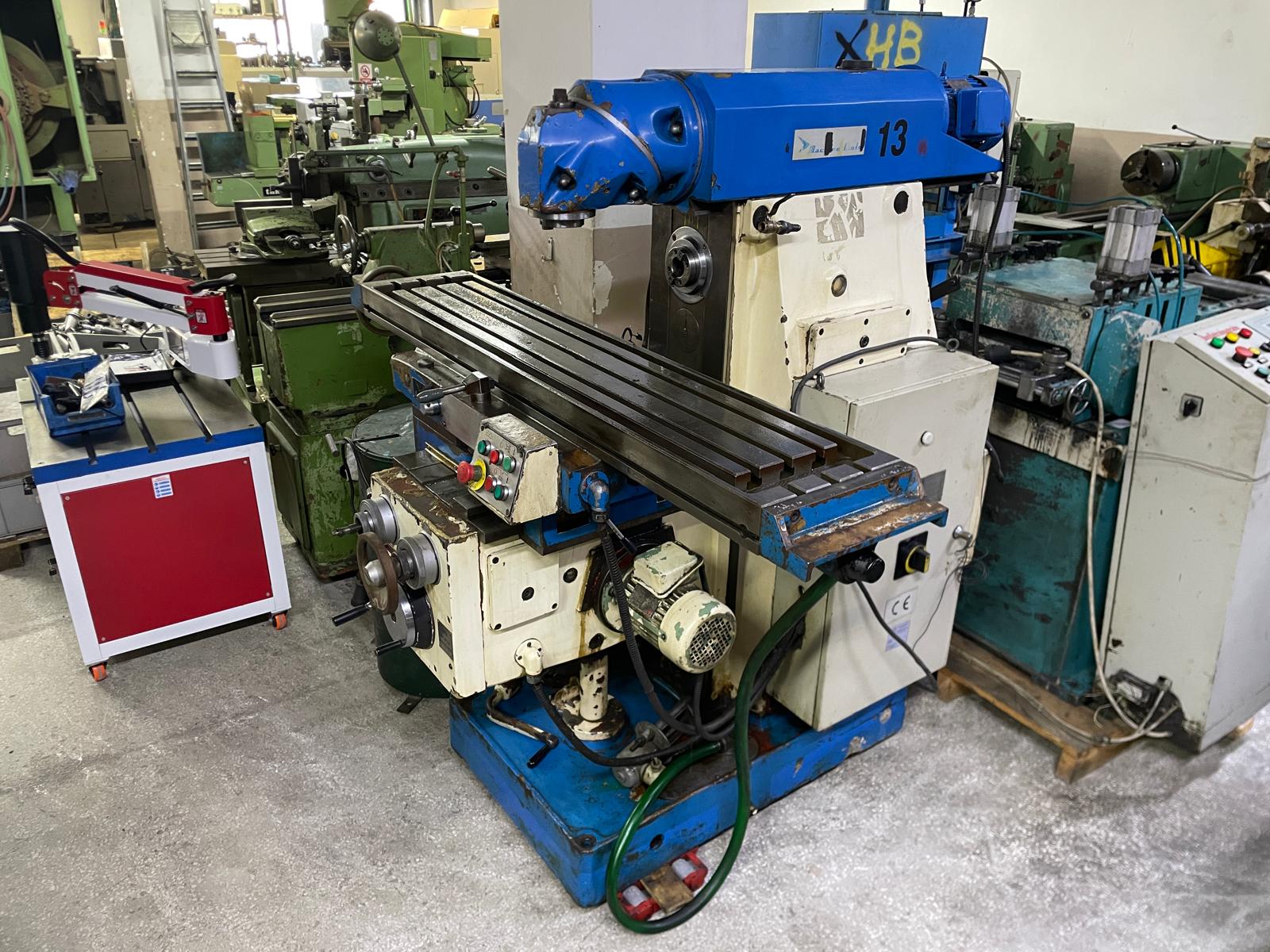 GÖBEKTEN MİLLİ ÜNİVERSAL FREZE TEZGAHI 