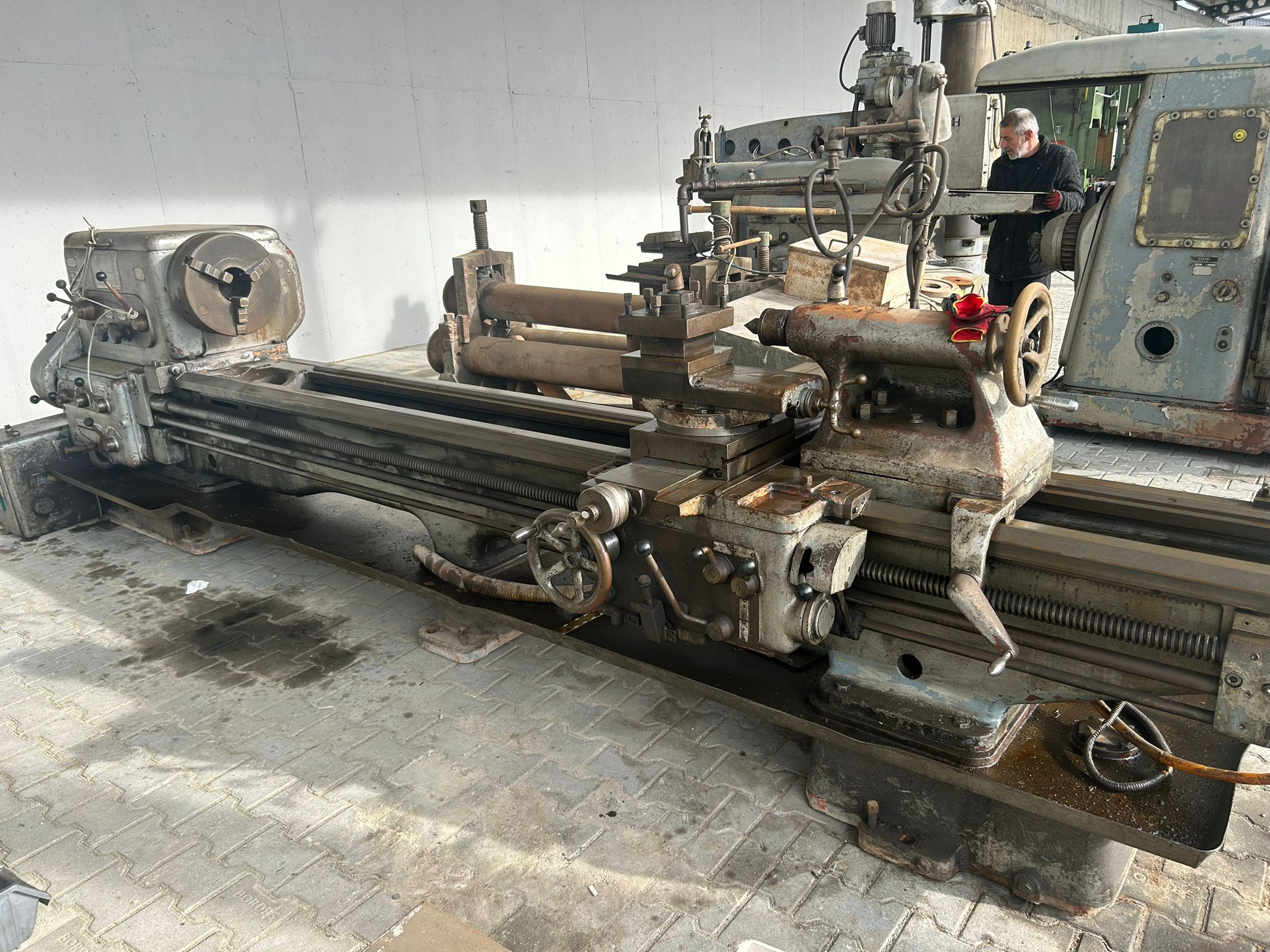 VDF LATHE 3 METER