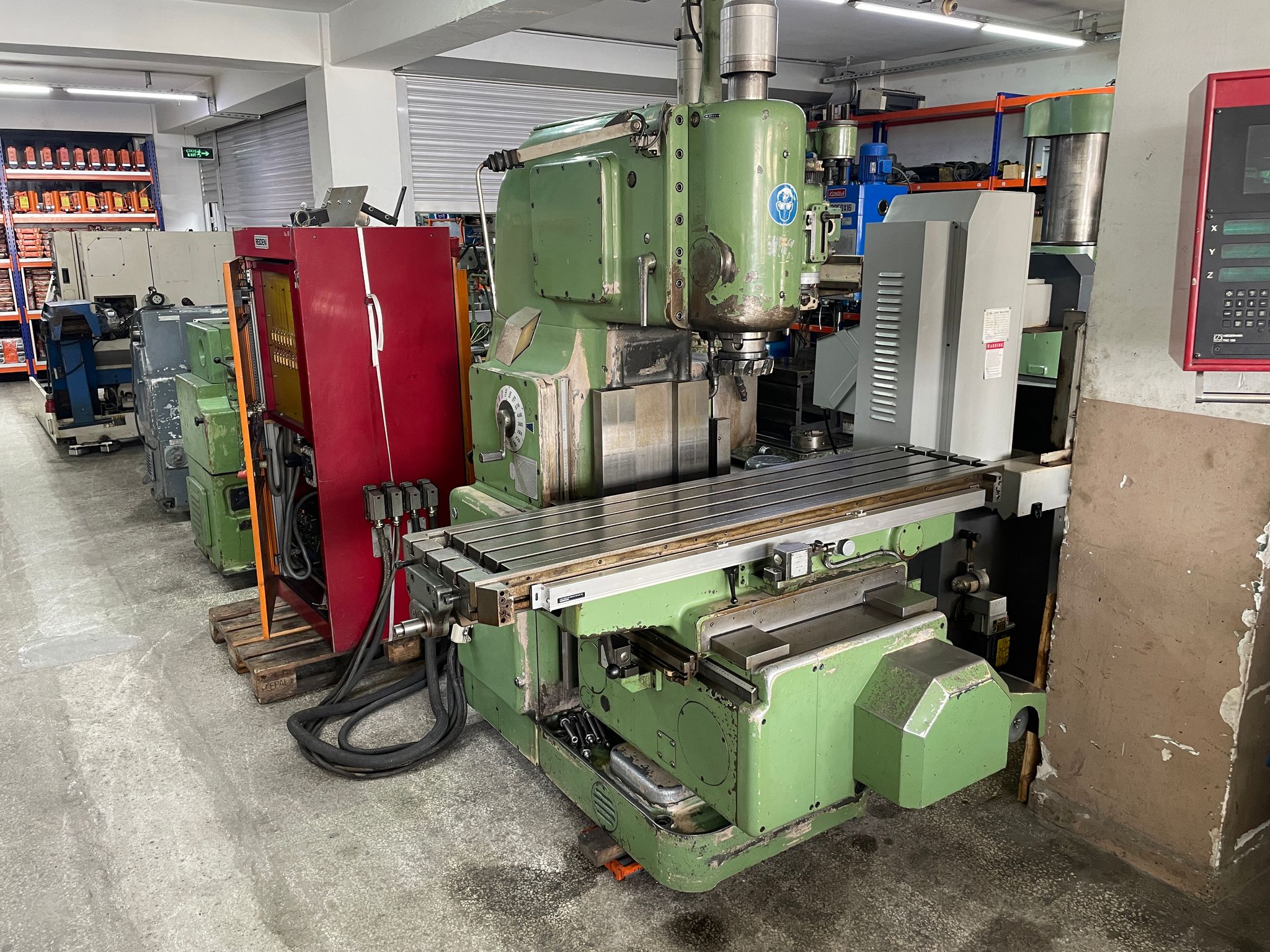 REIDEN VF350 ÇOK TEMİZ FREZE TEZGAHI KB5196